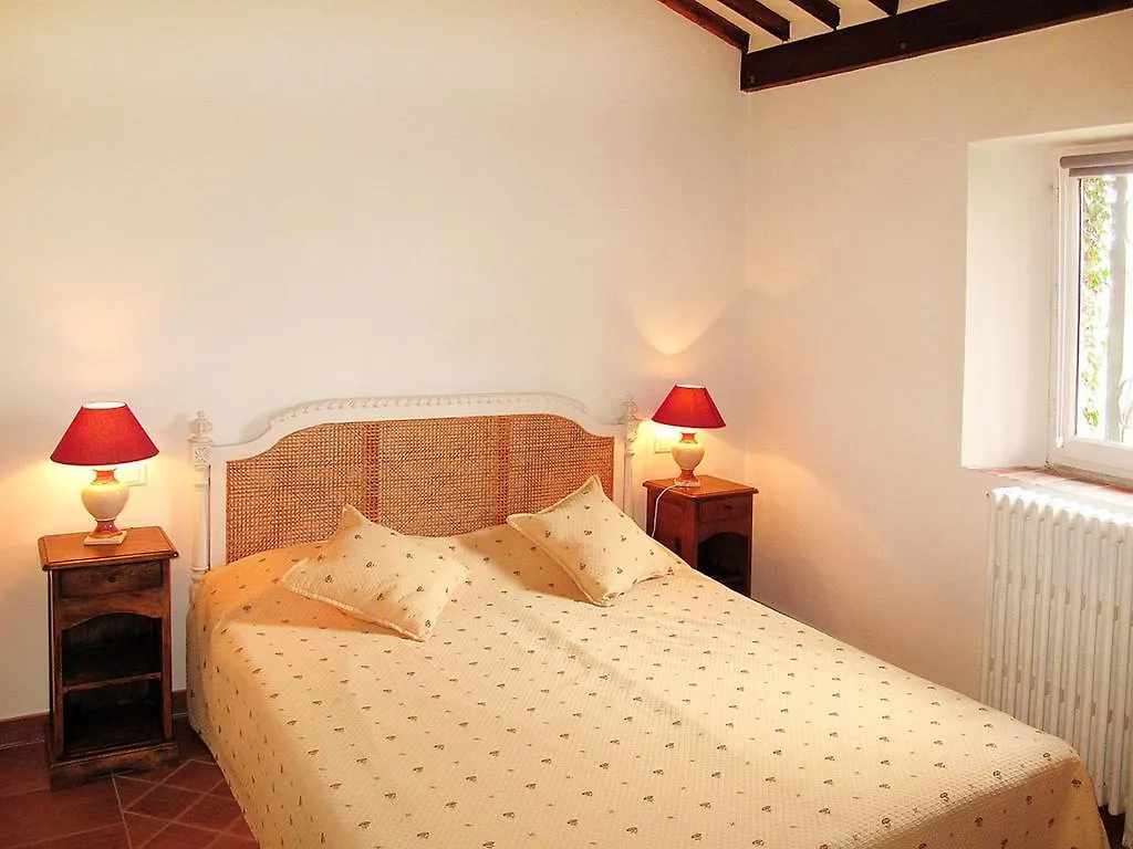 Hôtel Domaine Abbaye St.Hilaire 100S à Ollières Hébergement de vacances